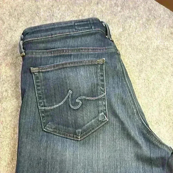 AG The Prima Mid Rise Cigarette, Size 27R - Picture 5 of 11